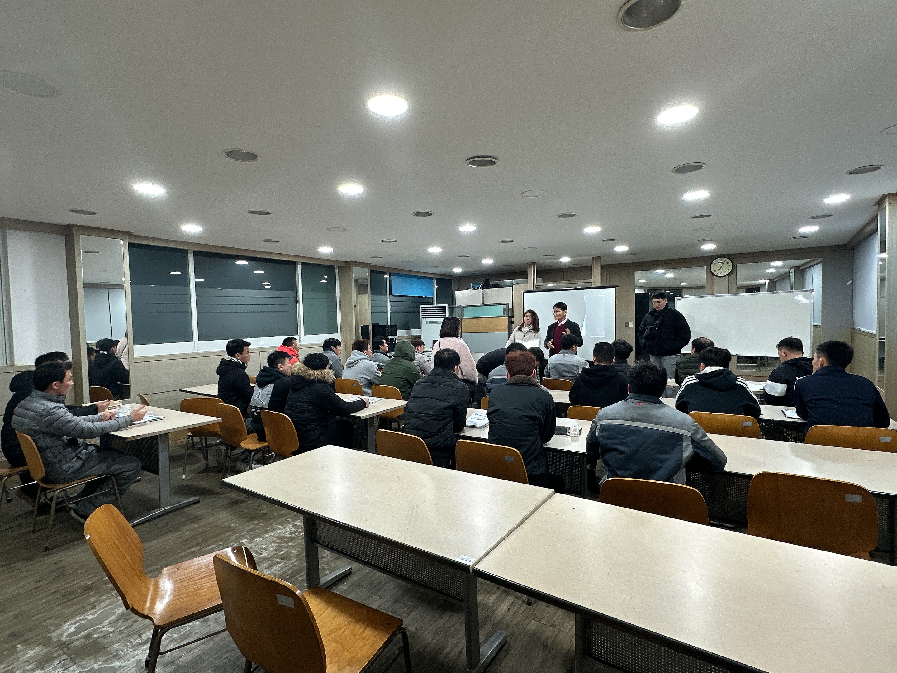 첨부이미지