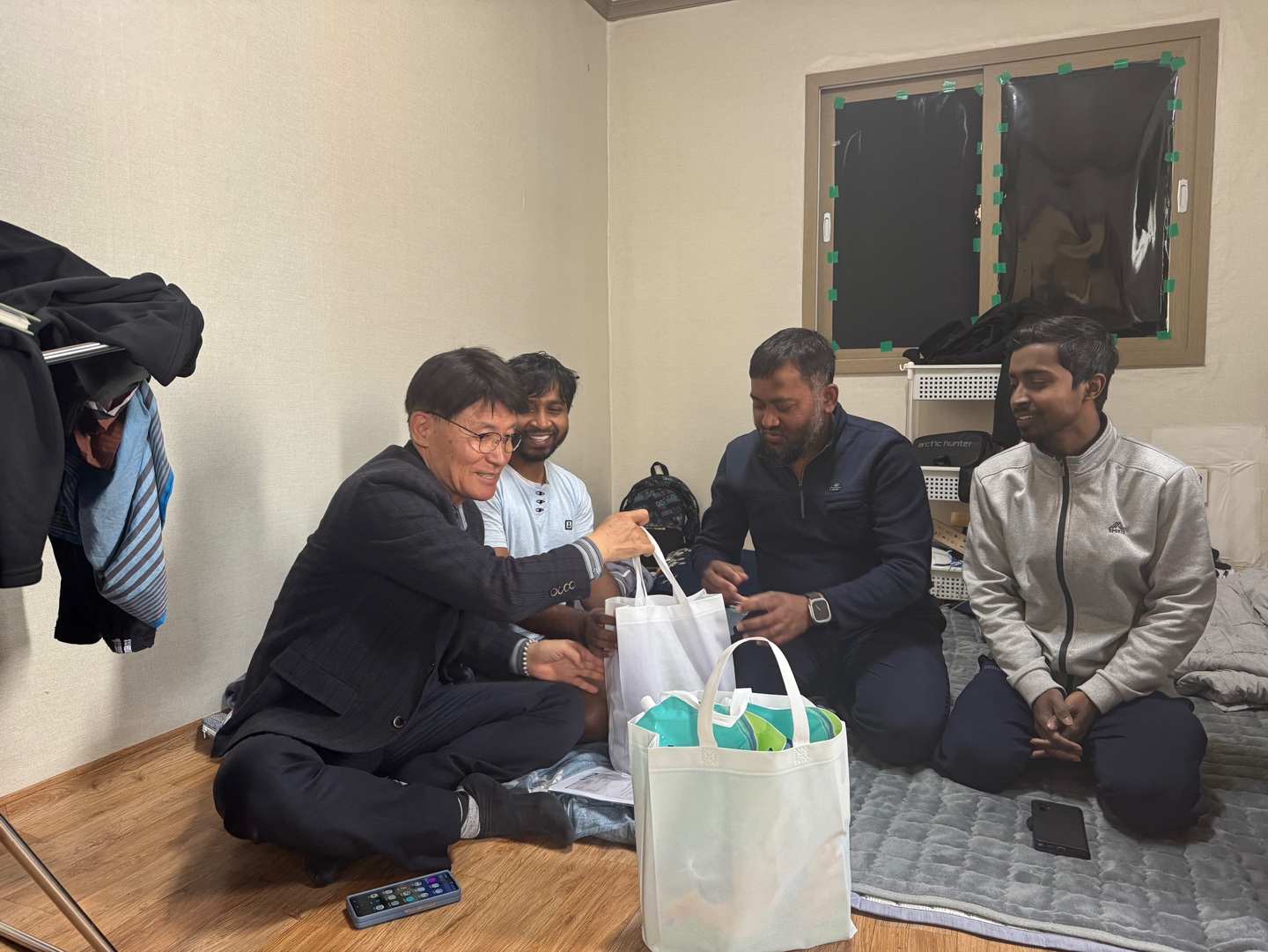첨부이미지