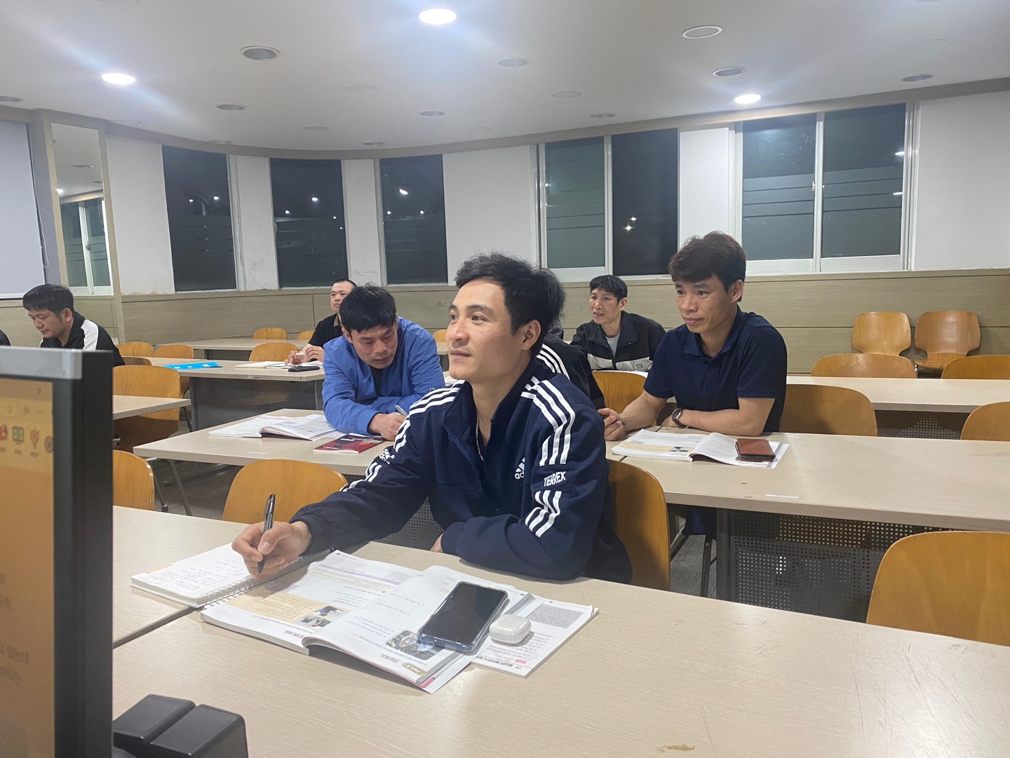 첨부이미지