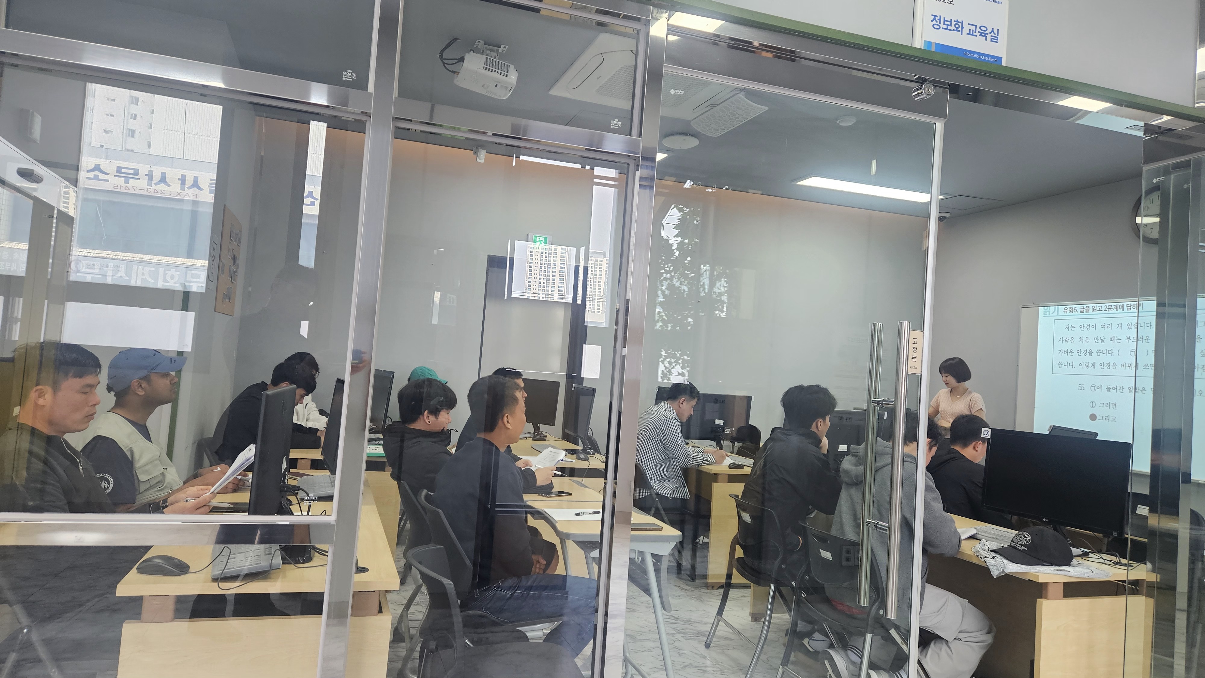 첨부이미지
