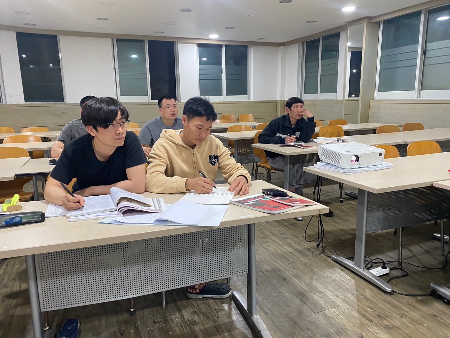 첨부이미지