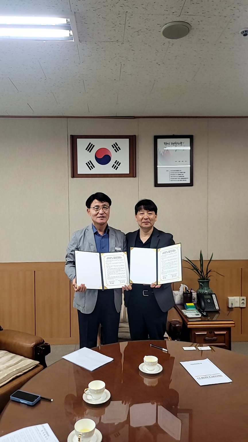 첨부이미지