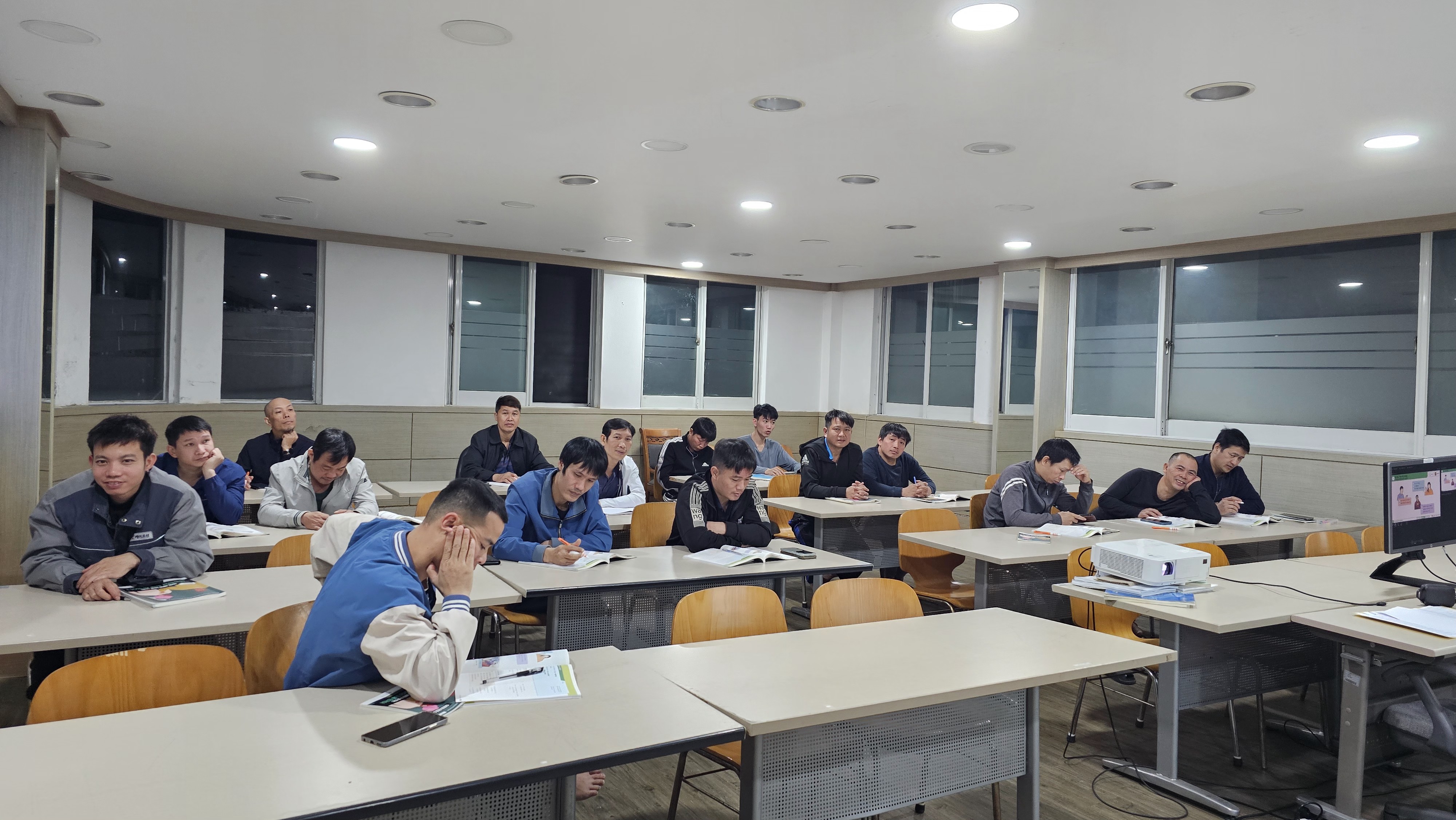 첨부이미지