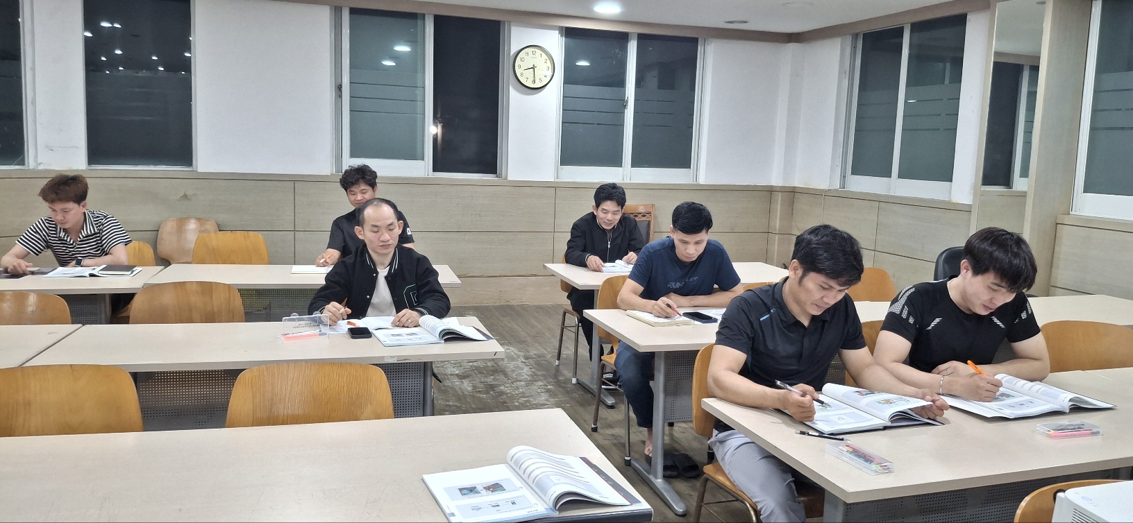 첨부이미지