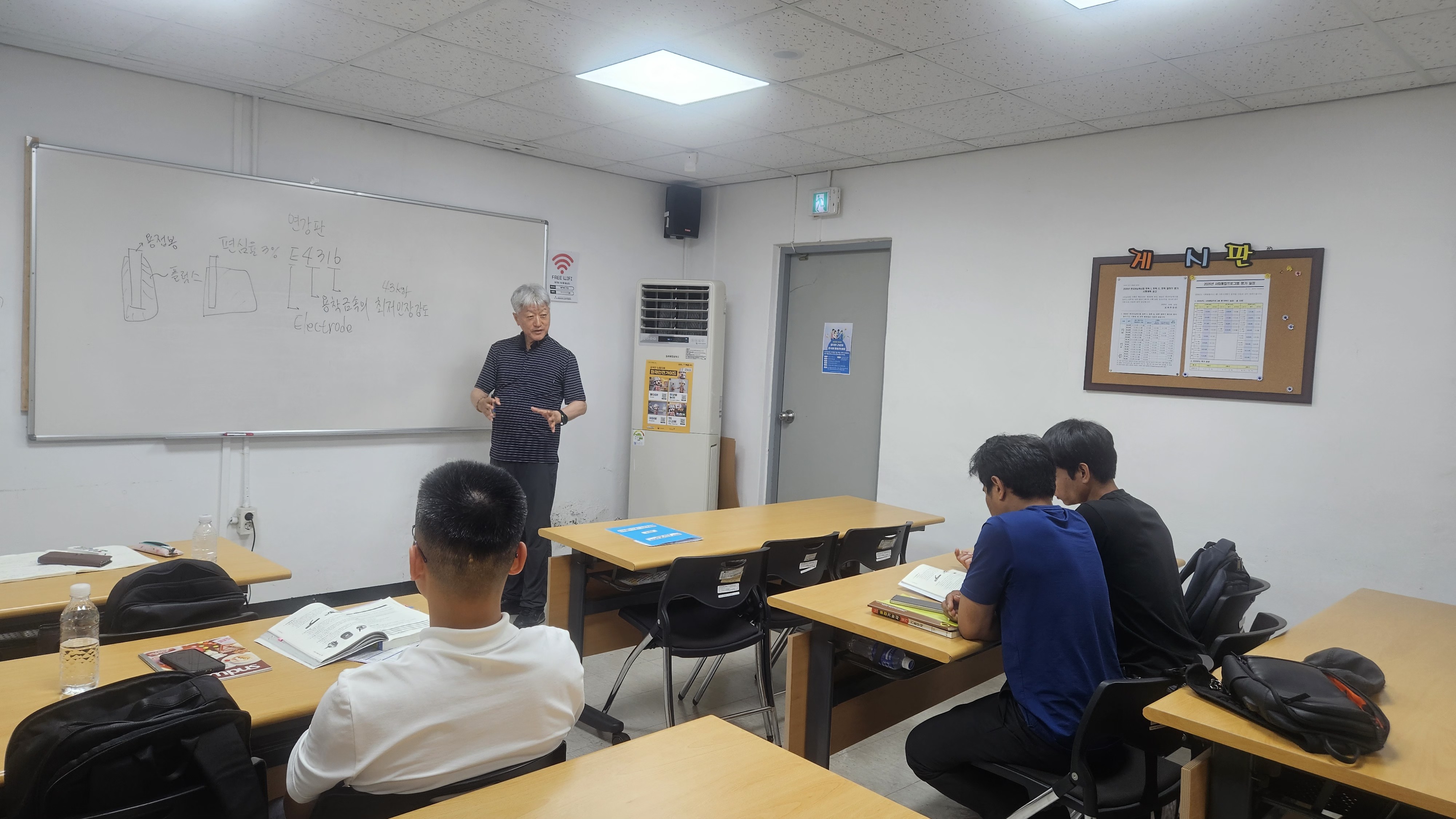 첨부이미지