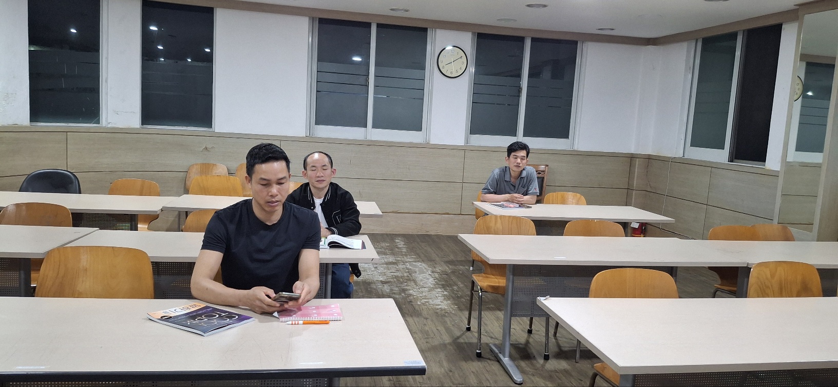 첨부이미지