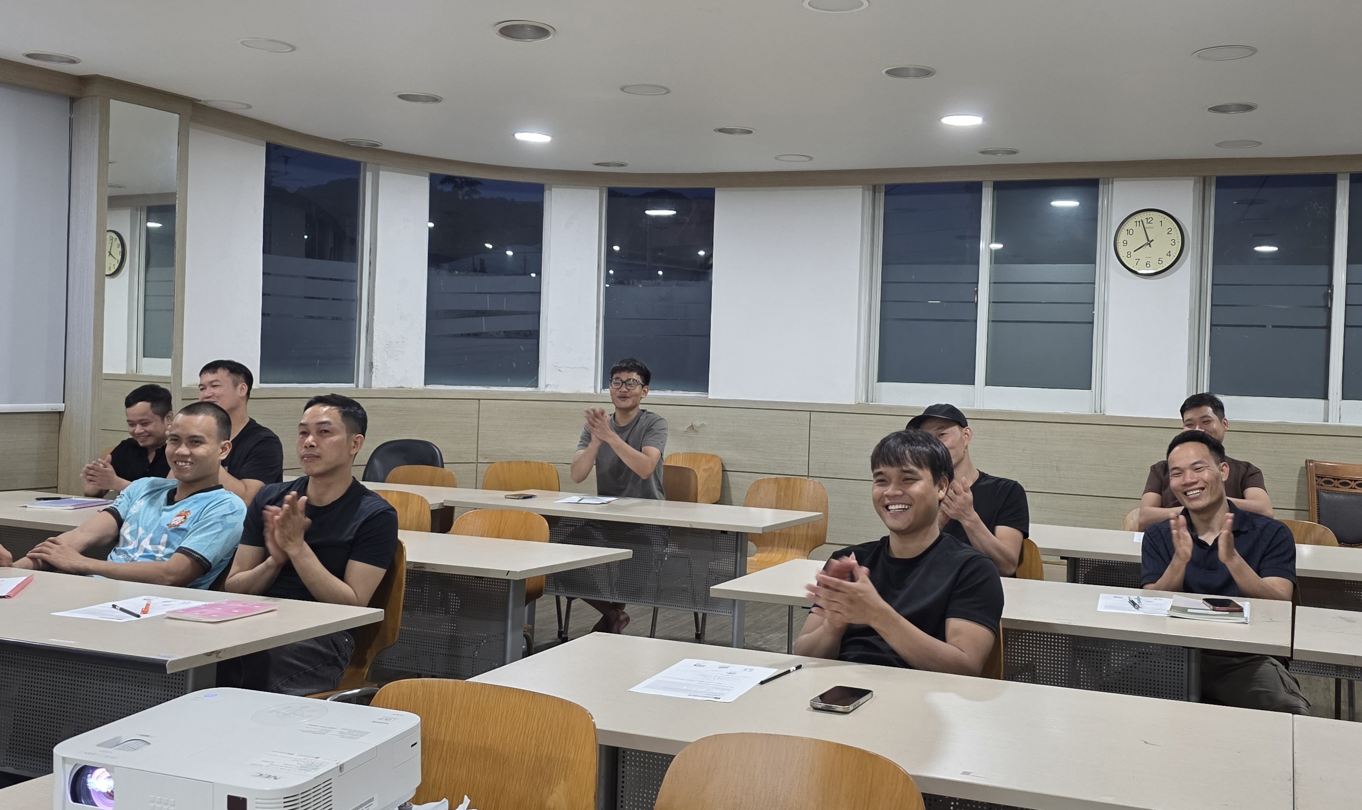 첨부이미지