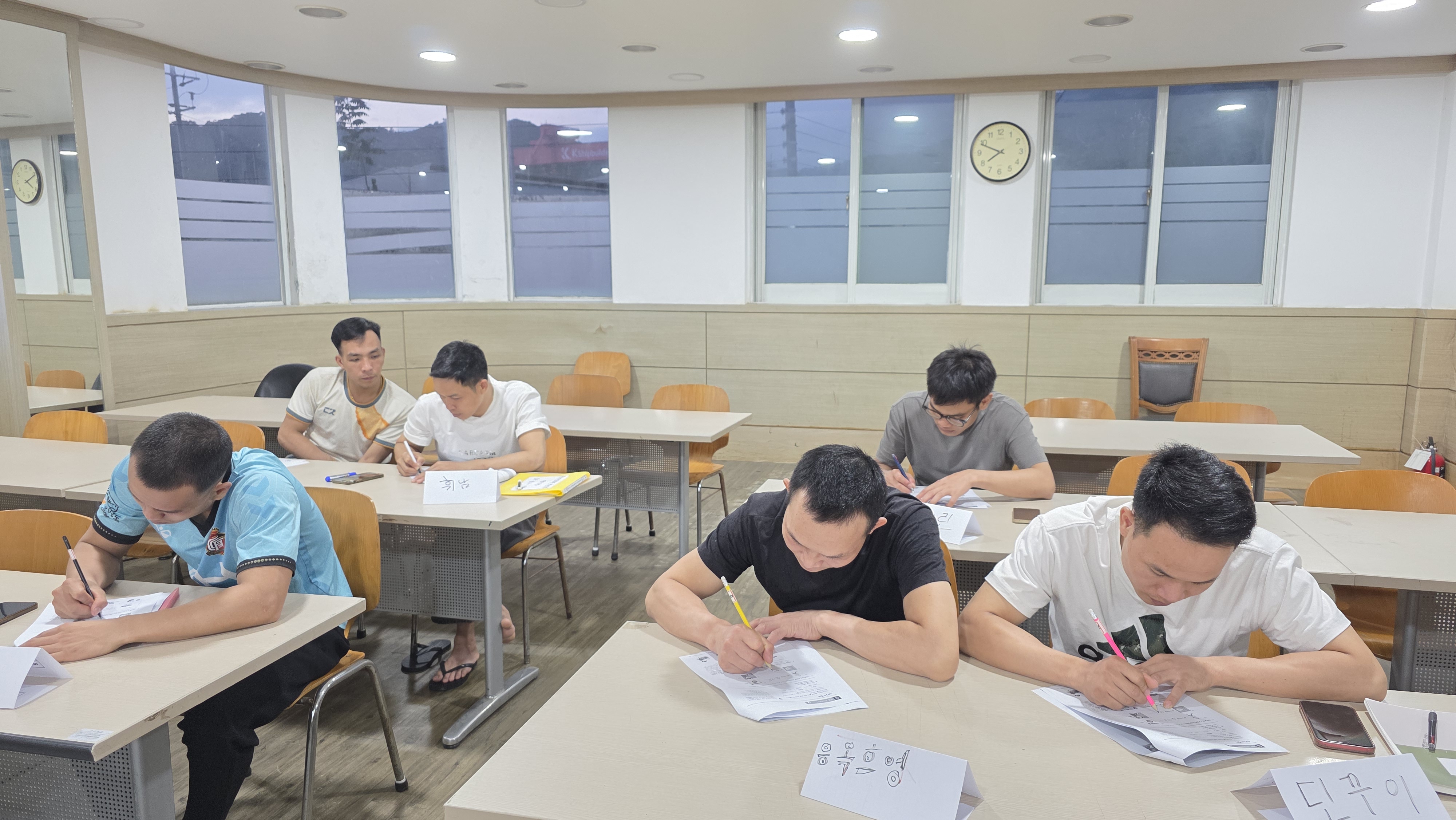 첨부이미지